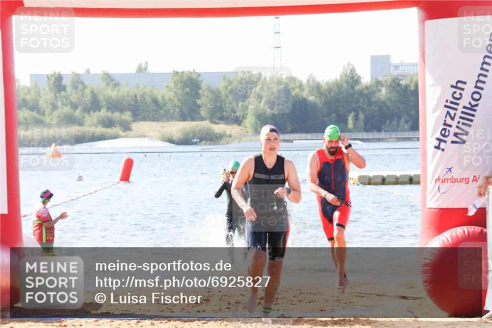01.09.2024 - 17. Tribühne Triathlon Luisa Fischer http://msf.ph/oto/6925827 01.09.2024 10:51:33 Schwimmen 346, 357, 388, 438 meine-sportfotos.de