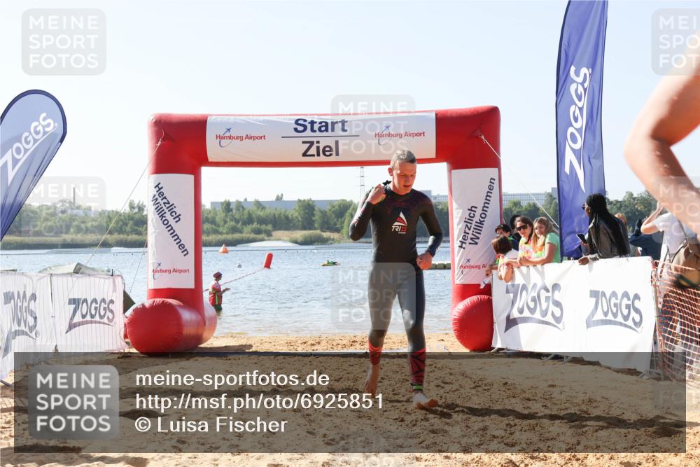 01.09.2024 - 17. Tribühne Triathlon Luisa Fischer http://msf.ph/oto/6925851 01.09.2024 10:51:38 Schwimmen 346, 367, 388, 438 meine-sportfotos.de