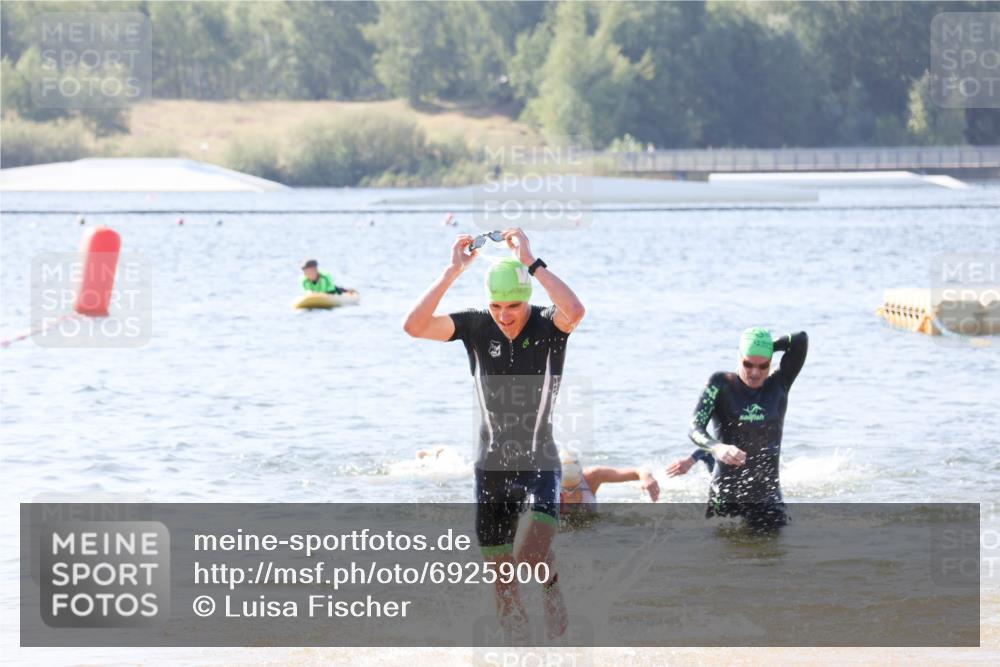 01.09.2024 - 17. Tribühne Triathlon Luisa Fischer http://msf.ph/oto/6925900 01.09.2024 10:52:22 Schwimmen 318, 331, 432 meine-sportfotos.de