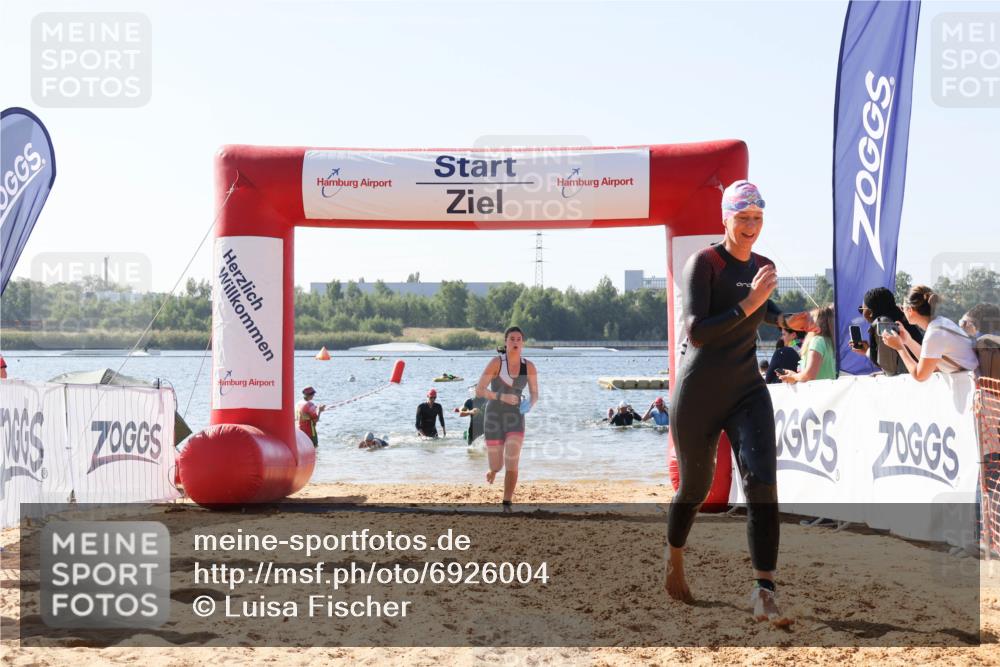 01.09.2024 - 17. Tribühne Triathlon Luisa Fischer http://msf.ph/oto/6926004 01.09.2024 10:53:56 Schwimmen 309, 335, 348, 423, 428 meine-sportfotos.de