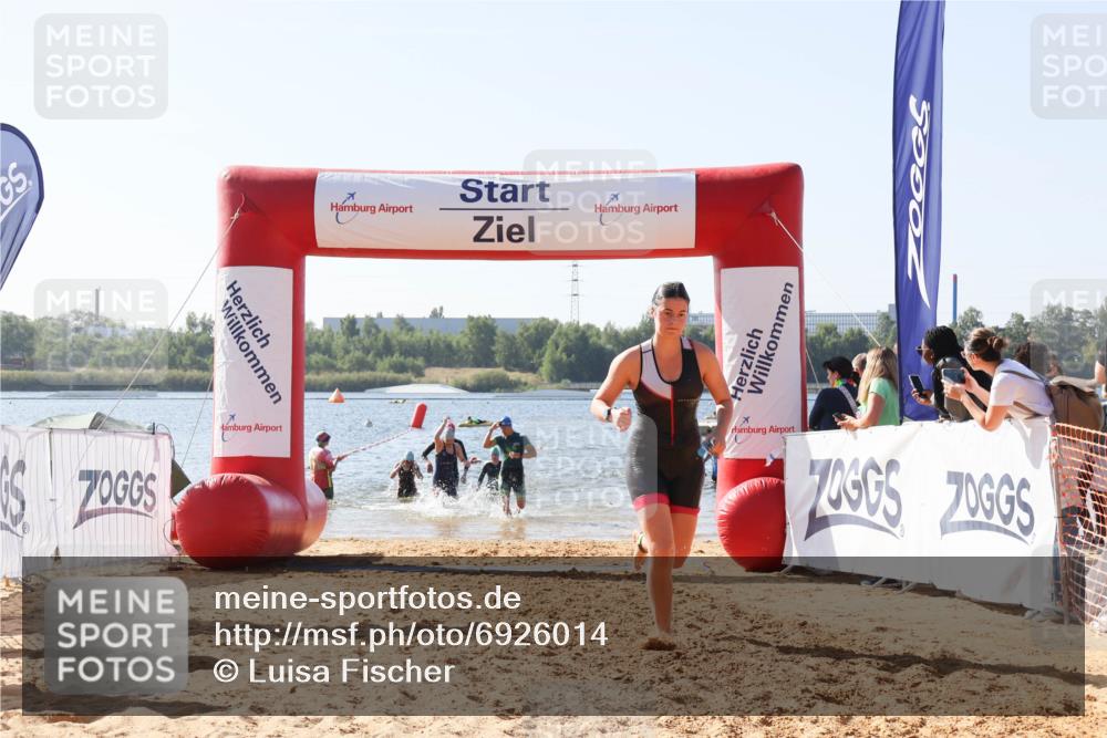 01.09.2024 - 17. Tribühne Triathlon Luisa Fischer http://msf.ph/oto/6926014 01.09.2024 10:53:58 Schwimmen 309, 335, 339, 348, 382, 423, 428 meine-sportfotos.de