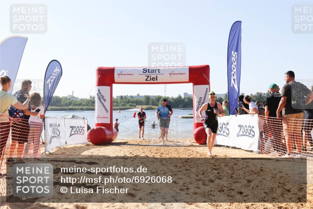 01.09.2024 - 17. Tribühne Triathlon Luisa Fischer http://msf.ph/oto/6926068 01.09.2024 10:54:10 Schwimmen 309, 336, 339, 348, 382, 386, 394, 395, 423 meine-sportfotos.de
