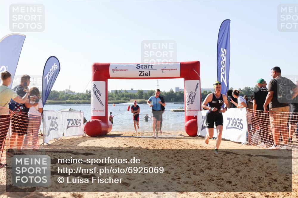 01.09.2024 - 17. Tribühne Triathlon Luisa Fischer http://msf.ph/oto/6926069 01.09.2024 10:54:10 Schwimmen 309, 336, 339, 348, 382, 386, 394, 395, 423 meine-sportfotos.de