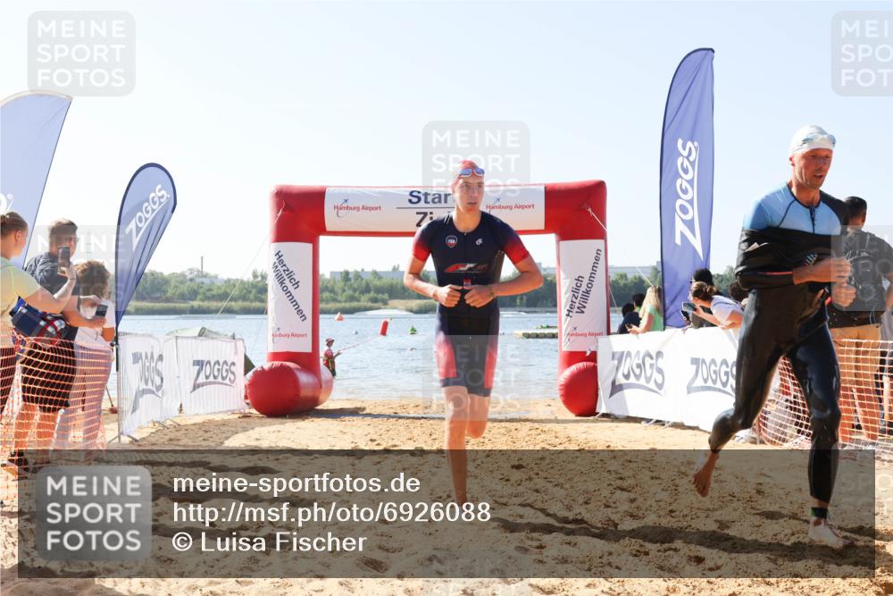 01.09.2024 - 17. Tribühne Triathlon Luisa Fischer http://msf.ph/oto/6926088 01.09.2024 10:54:15 Schwimmen 336, 339, 382, 386, 394, 395, 446 meine-sportfotos.de