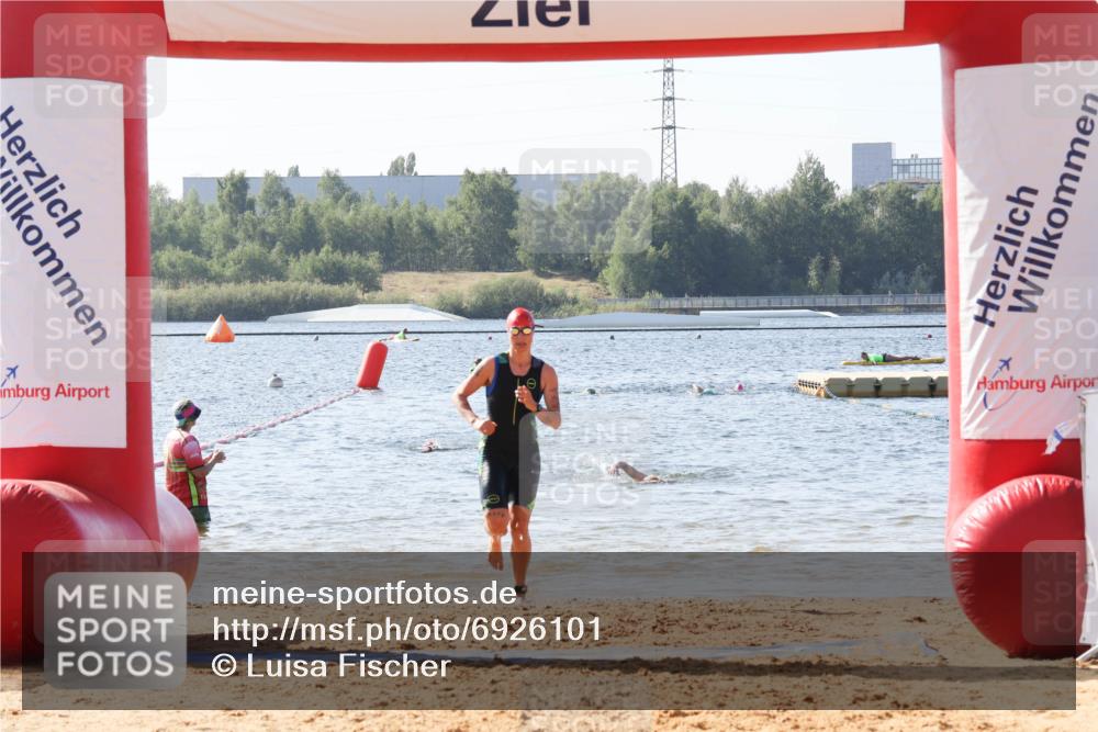 01.09.2024 - 17. Tribühne Triathlon Luisa Fischer http://msf.ph/oto/6926101 01.09.2024 10:54:20 Schwimmen 336, 394, 395, 446 meine-sportfotos.de