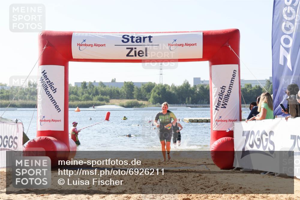 01.09.2024 - 17. Tribühne Triathlon Luisa Fischer http://msf.ph/oto/6926211 01.09.2024 10:55:25 Schwimmen 362, 363, 406, 413 meine-sportfotos.de