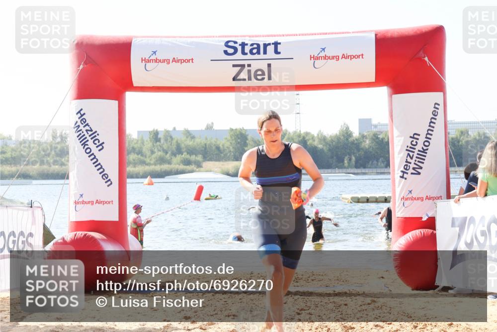 01.09.2024 - 17. Tribühne Triathlon Luisa Fischer http://msf.ph/oto/6926270 01.09.2024 10:56:00 Schwimmen 313, 372, 390, 399, 412 meine-sportfotos.de