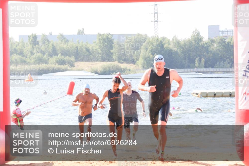 01.09.2024 - 17. Tribühne Triathlon Luisa Fischer http://msf.ph/oto/6926284 01.09.2024 10:56:05 Schwimmen 313, 372, 390, 399, 412, 426 meine-sportfotos.de