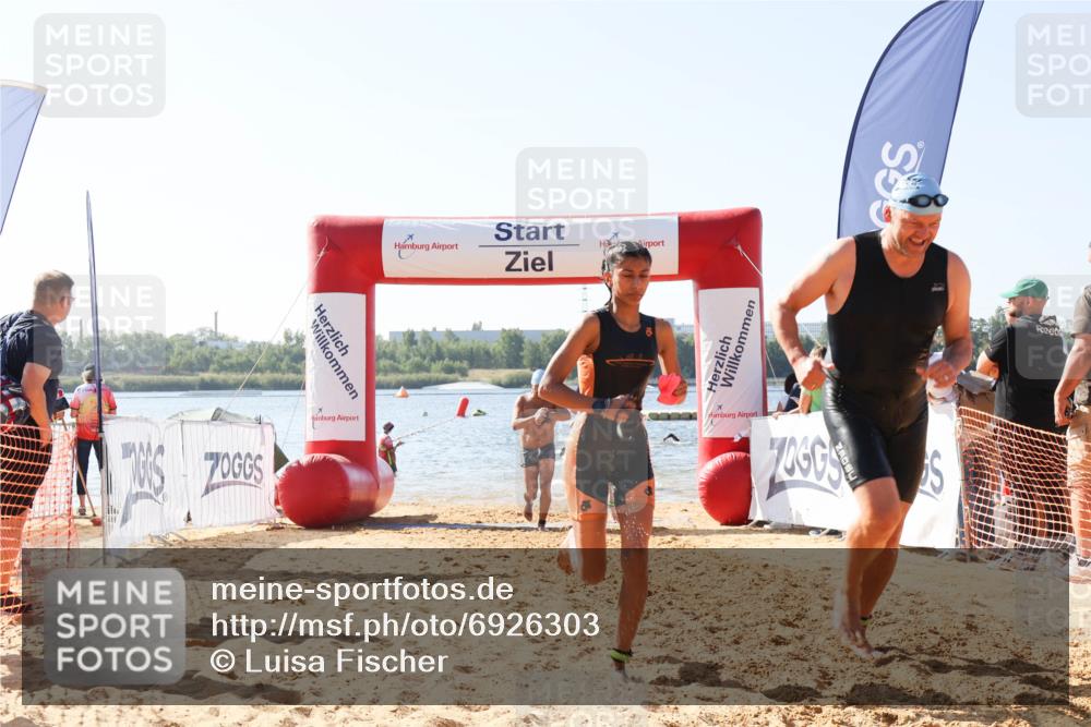 01.09.2024 - 17. Tribühne Triathlon Luisa Fischer http://msf.ph/oto/6926303 01.09.2024 10:56:09 Schwimmen 308, 313, 390, 399, 412, 426 meine-sportfotos.de