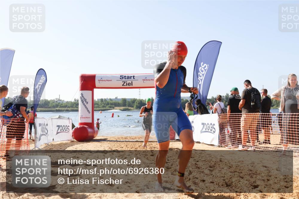 01.09.2024 - 17. Tribühne Triathlon Luisa Fischer http://msf.ph/oto/6926380 01.09.2024 10:56:33 Schwimmen 326, 332, 342, 360, 378, 417, 1479 meine-sportfotos.de
