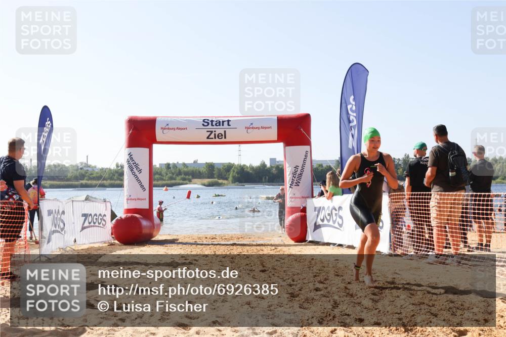 01.09.2024 - 17. Tribühne Triathlon Luisa Fischer http://msf.ph/oto/6926385 01.09.2024 10:56:35 Schwimmen 332, 342, 360, 378, 385, 417, 1479 meine-sportfotos.de