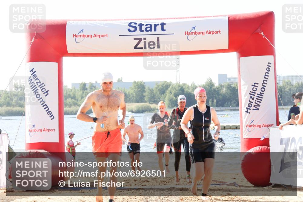 01.09.2024 - 17. Tribühne Triathlon Luisa Fischer http://msf.ph/oto/6926501 01.09.2024 10:57:54 Schwimmen 315, 324, 358, 373, 376, 404, 408, 411, 415, 431, 442 meine-sportfotos.de