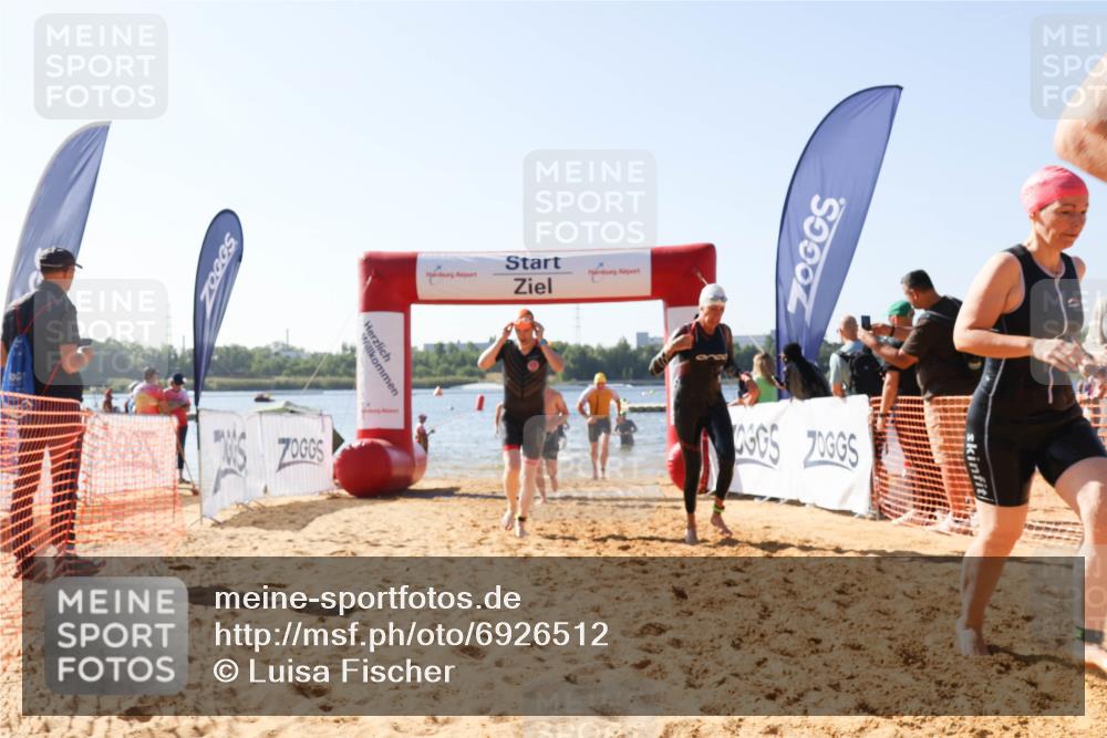 01.09.2024 - 17. Tribühne Triathlon Luisa Fischer http://msf.ph/oto/6926512 01.09.2024 10:57:57 Schwimmen 315, 324, 358, 373, 376, 387, 404, 408, 411, 415, 431, 442 meine-sportfotos.de