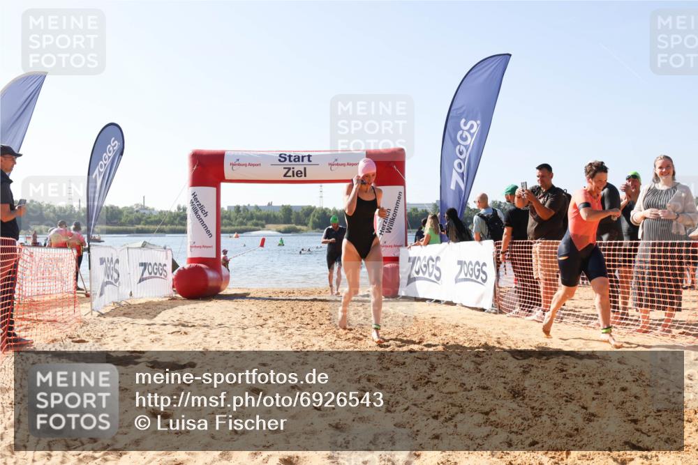 01.09.2024 - 17. Tribühne Triathlon Luisa Fischer http://msf.ph/oto/6926543 01.09.2024 10:58:05 Schwimmen 315, 324, 358, 387, 404, 415 meine-sportfotos.de