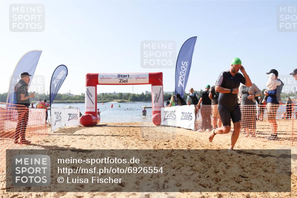 01.09.2024 - 17. Tribühne Triathlon Luisa Fischer http://msf.ph/oto/6926554 01.09.2024 10:58:09 Schwimmen 315, 387, 415, 425 meine-sportfotos.de