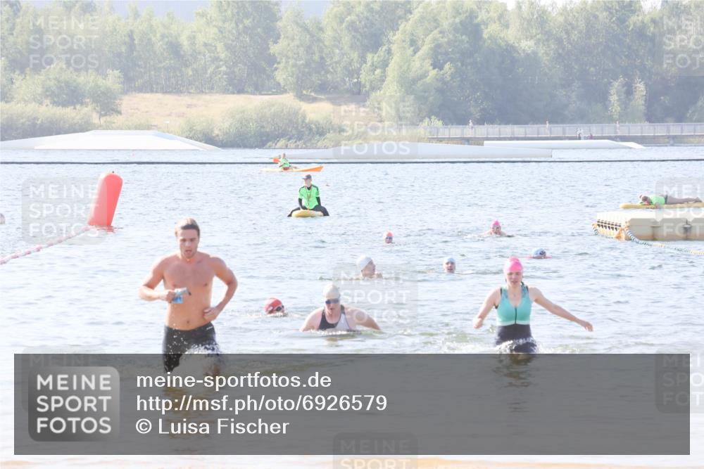 01.09.2024 - 17. Tribühne Triathlon Luisa Fischer http://msf.ph/oto/6926579 01.09.2024 10:58:42 Schwimmen 60 meine-sportfotos.de