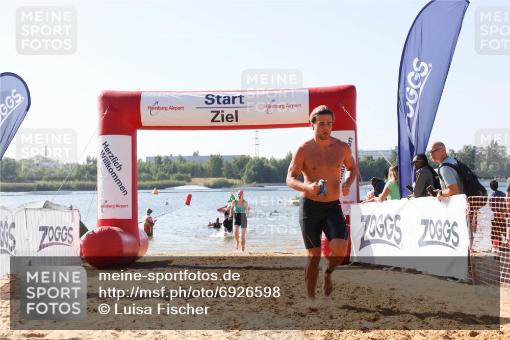 01.09.2024 - 17. Tribühne Triathlon Luisa Fischer http://msf.ph/oto/6926598 01.09.2024 10:58:49 Schwimmen 60, 400, 420 meine-sportfotos.de