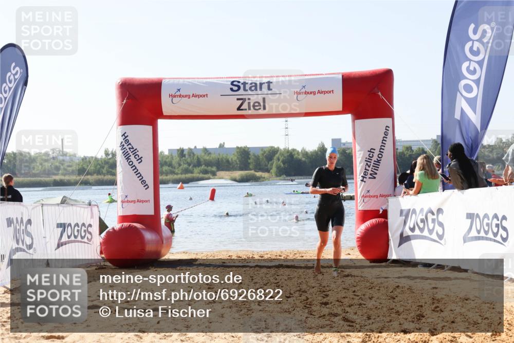 01.09.2024 - 17. Tribühne Triathlon Luisa Fischer http://msf.ph/oto/6926822 01.09.2024 11:00:17 Schwimmen 441 meine-sportfotos.de