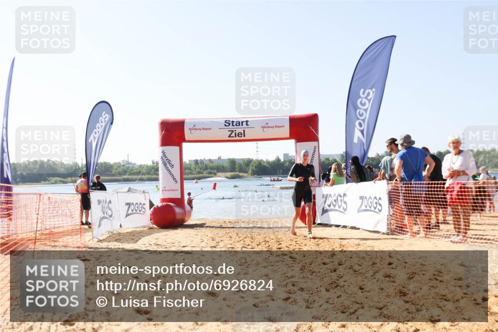 01.09.2024 - 17. Tribühne Triathlon Luisa Fischer http://msf.ph/oto/6926824 01.09.2024 11:00:17 Schwimmen 441 meine-sportfotos.de