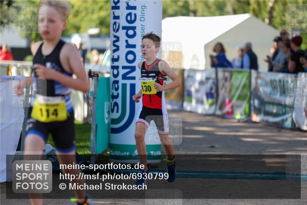 01.09.2024 - 17. Tribühne Triathlon Michael Strokosch http://msf.ph/oto/6930799 01.09.2024 09:47:02 Ziel 114, 130 meine-sportfotos.de