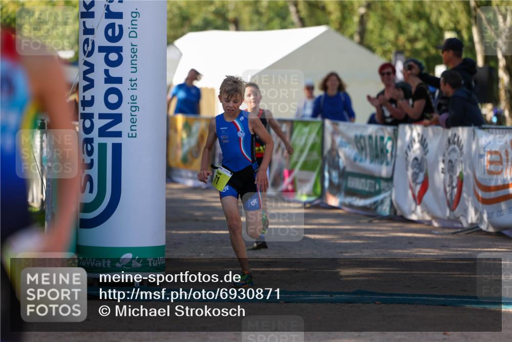 01.09.2024 - 17. Tribühne Triathlon Michael Strokosch http://msf.ph/oto/6930871 01.09.2024 09:47:48 Ziel 66, 71, 119, 131 meine-sportfotos.de