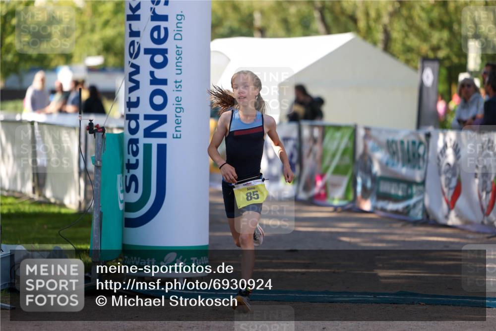 01.09.2024 - 17. Tribühne Triathlon Michael Strokosch http://msf.ph/oto/6930924 01.09.2024 09:48:58 Ziel 85, 134 meine-sportfotos.de