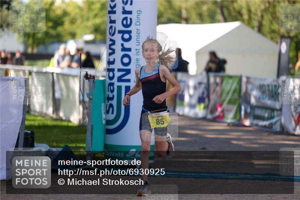 01.09.2024 - 17. Tribühne Triathlon Michael Strokosch http://msf.ph/oto/6930925 01.09.2024 09:48:58 Ziel 85, 134 meine-sportfotos.de