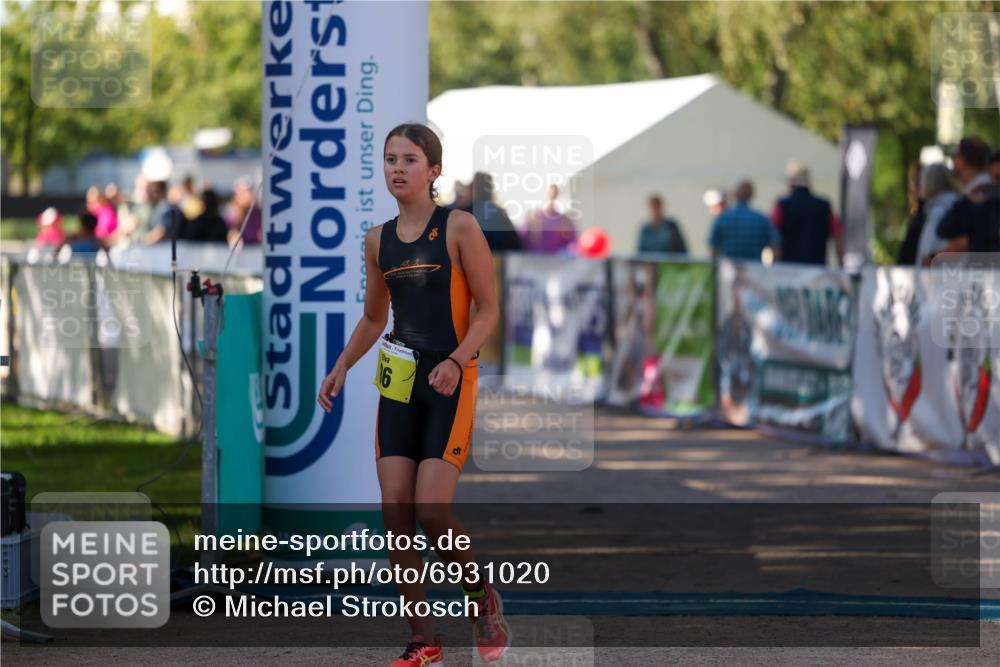 01.09.2024 - 17. Tribühne Triathlon Michael Strokosch http://msf.ph/oto/6931020 01.09.2024 09:49:37 Ziel 58, 62, 86 meine-sportfotos.de
