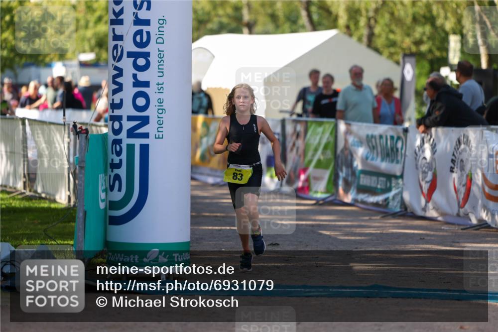 01.09.2024 - 17. Tribühne Triathlon Michael Strokosch http://msf.ph/oto/6931079 01.09.2024 09:49:58 Ziel 83, 99 meine-sportfotos.de