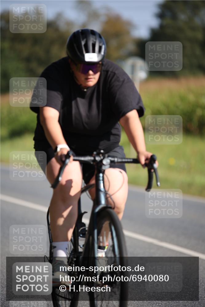 01.09.2024 - 17. Tribühne Triathlon H.Heesch http://msf.ph/oto/6940080 01.09.2024 10:35:04 Radfahren 163, 168, 169 meine-sportfotos.de