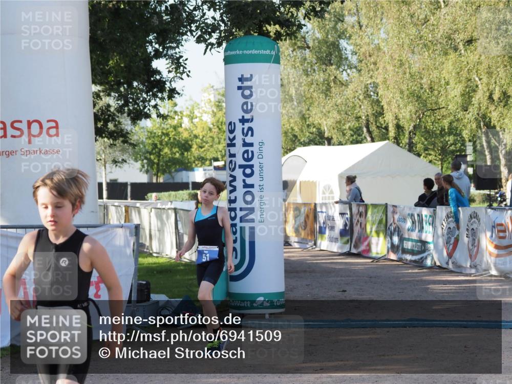 01.09.2024 - 17. Tribühne Triathlon Michael Strokosch http://msf.ph/oto/6941509 01.09.2024 09:14:52 Ziel 33, 51 meine-sportfotos.de
