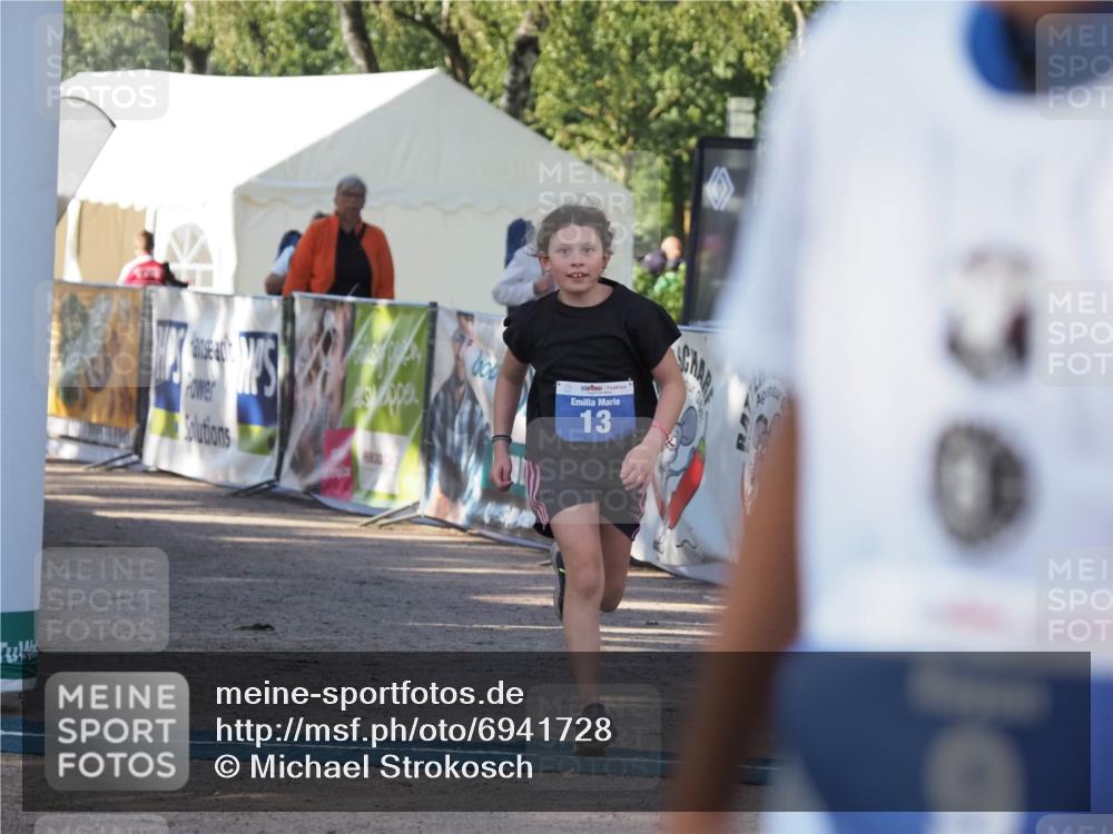 01.09.2024 - 17. Tribühne Triathlon Michael Strokosch http://msf.ph/oto/6941728 01.09.2024 09:18:33 Ziel 13 meine-sportfotos.de