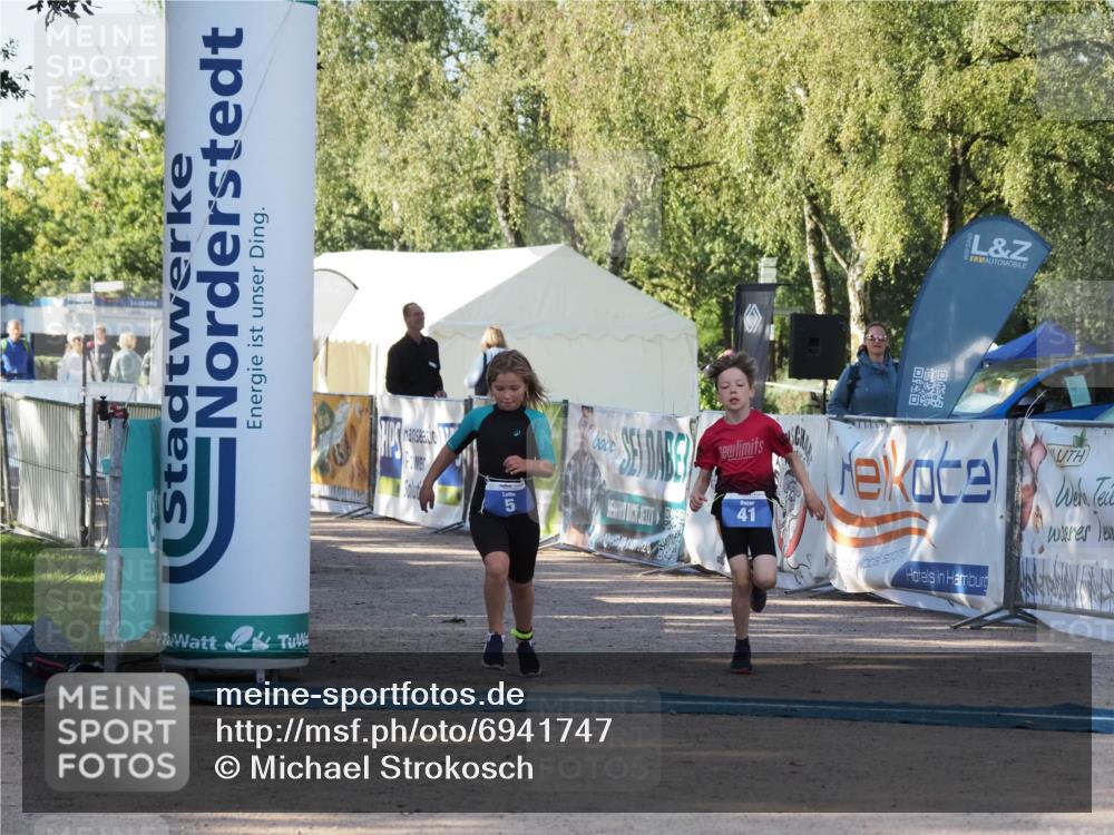 01.09.2024 - 17. Tribühne Triathlon Michael Strokosch http://msf.ph/oto/6941747 01.09.2024 09:20:21 Ziel 5, 41 meine-sportfotos.de
