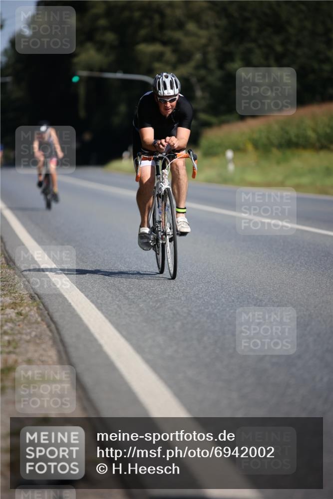 01.09.2024 - 17. Tribühne Triathlon H.Heesch http://msf.ph/oto/6942002 01.09.2024 11:17:11 Radfahren 314, 318, 319, 374, 379, 409, 426 meine-sportfotos.de