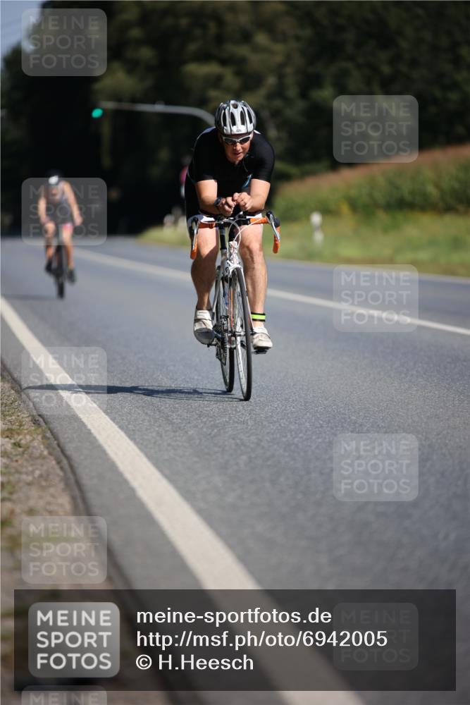 01.09.2024 - 17. Tribühne Triathlon H.Heesch http://msf.ph/oto/6942005 01.09.2024 11:17:11 Radfahren 314, 318, 319, 374, 379, 409, 426 meine-sportfotos.de