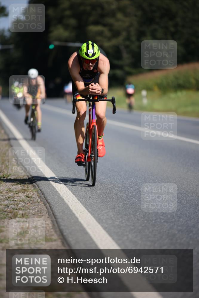 01.09.2024 - 17. Tribühne Triathlon H.Heesch http://msf.ph/oto/6942571 01.09.2024 11:22:10 Radfahren 355, 384, 394, 426, 436, 454 meine-sportfotos.de