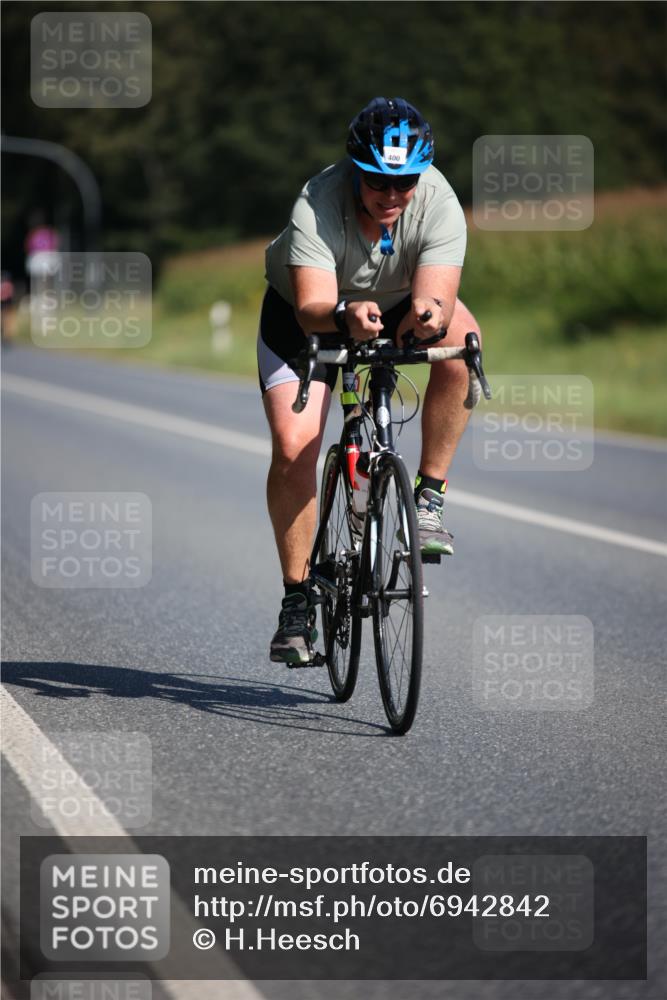 01.09.2024 - 17. Tribühne Triathlon H.Heesch http://msf.ph/oto/6942842 01.09.2024 11:24:58 Radfahren 396, 400, 415, 416, 470 meine-sportfotos.de