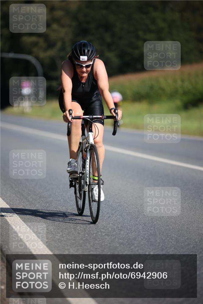 01.09.2024 - 17. Tribühne Triathlon H.Heesch http://msf.ph/oto/6942906 01.09.2024 11:25:09 Radfahren 335, 336, 403, 415, 474, 486, 553, 1479 meine-sportfotos.de
