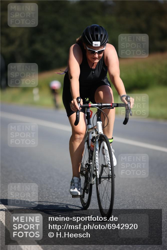 01.09.2024 - 17. Tribühne Triathlon H.Heesch http://msf.ph/oto/6942920 01.09.2024 11:25:09 Radfahren 335, 336, 403, 415, 474, 486, 553, 1479 meine-sportfotos.de