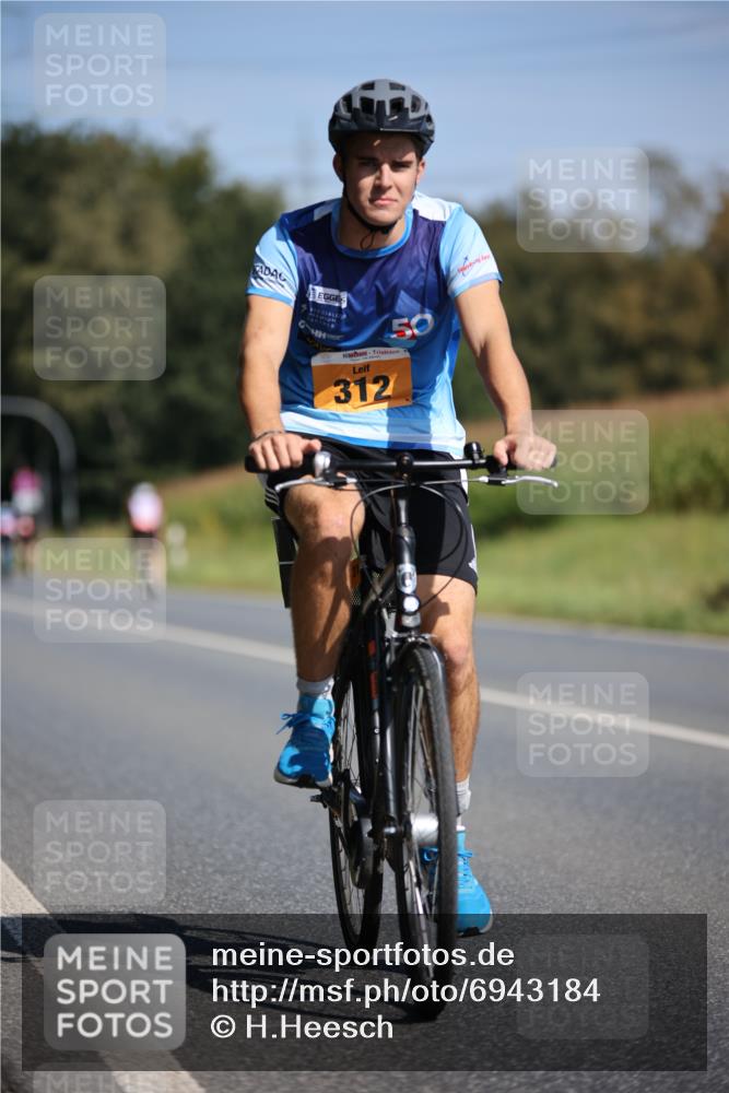 01.09.2024 - 17. Tribühne Triathlon H.Heesch http://msf.ph/oto/6943184 01.09.2024 11:30:22 Radfahren 312, 332, 342, 518, 537 meine-sportfotos.de