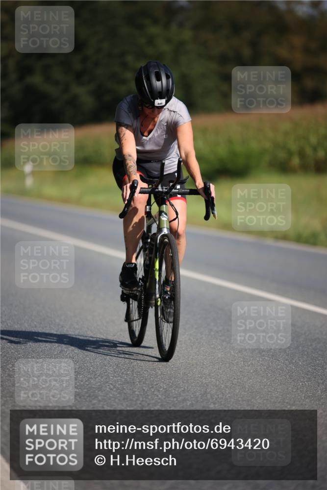 01.09.2024 - 17. Tribühne Triathlon H.Heesch http://msf.ph/oto/6943420 01.09.2024 11:31:32 Radfahren 377, 415, 416, 422, 445, 448, 561, 563 meine-sportfotos.de