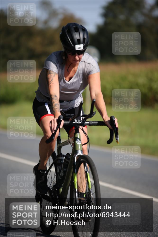 01.09.2024 - 17. Tribühne Triathlon H.Heesch http://msf.ph/oto/6943444 01.09.2024 11:31:33 Radfahren 377, 415, 416, 422, 445, 448, 561, 563 meine-sportfotos.de