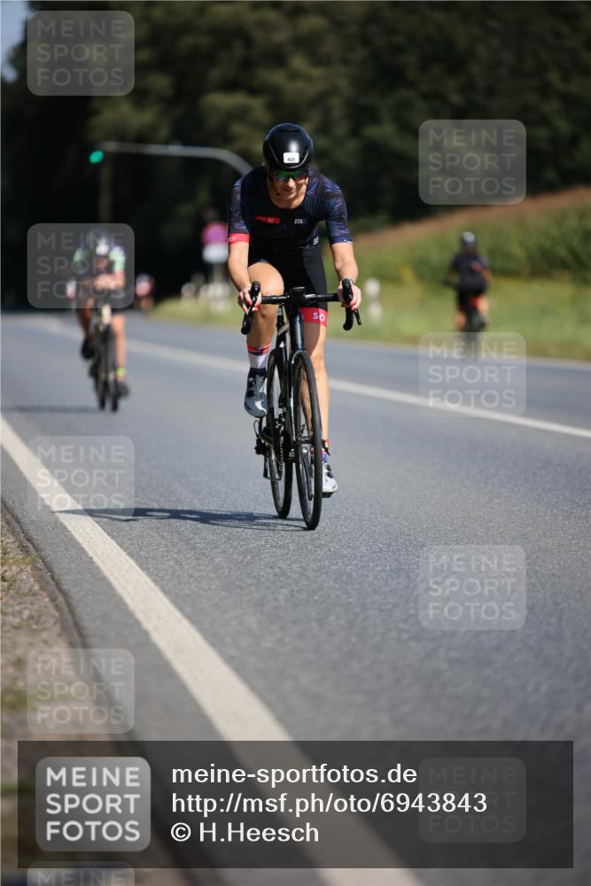 01.09.2024 - 17. Tribühne Triathlon H.Heesch http://msf.ph/oto/6943843 01.09.2024 11:34:47 Radfahren 308, 322, 428, 521 meine-sportfotos.de