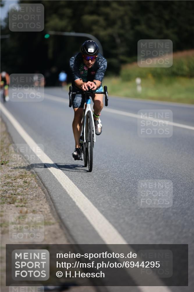01.09.2024 - 17. Tribühne Triathlon H.Heesch http://msf.ph/oto/6944295 01.09.2024 11:36:51 Radfahren 395, 485, 486, 509 meine-sportfotos.de