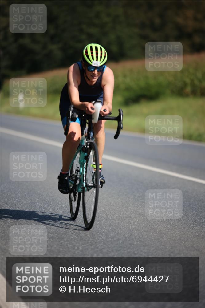 01.09.2024 - 17. Tribühne Triathlon H.Heesch http://msf.ph/oto/6944427 01.09.2024 11:37:11 Radfahren 372, 412, 459, 460, 504, 508, 536 meine-sportfotos.de