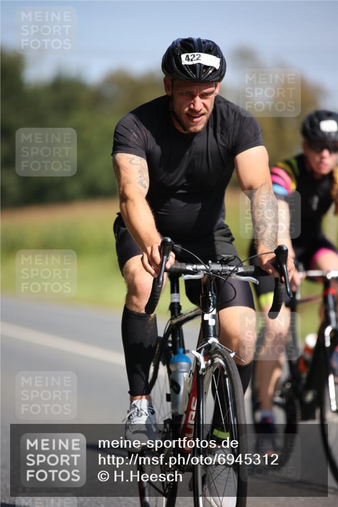 01.09.2024 - 17. Tribühne Triathlon H.Heesch http://msf.ph/oto/6945312 01.09.2024 11:46:13 Radfahren 342, 405, 422, 491, 492, 493, 525, 607 meine-sportfotos.de