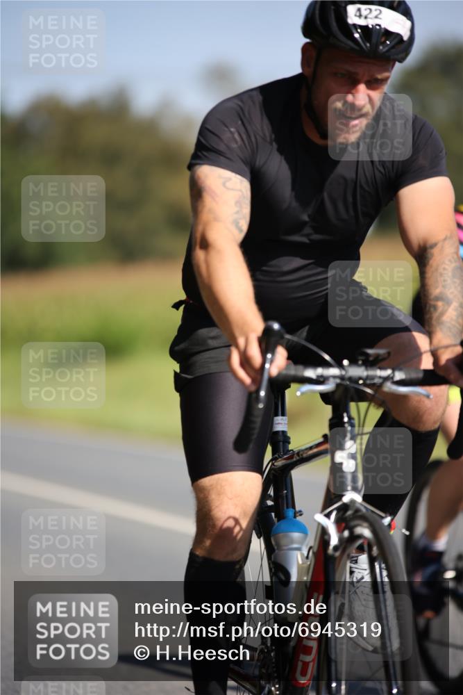 01.09.2024 - 17. Tribühne Triathlon H.Heesch http://msf.ph/oto/6945319 01.09.2024 11:46:13 Radfahren 342, 405, 422, 491, 492, 493, 525, 607 meine-sportfotos.de