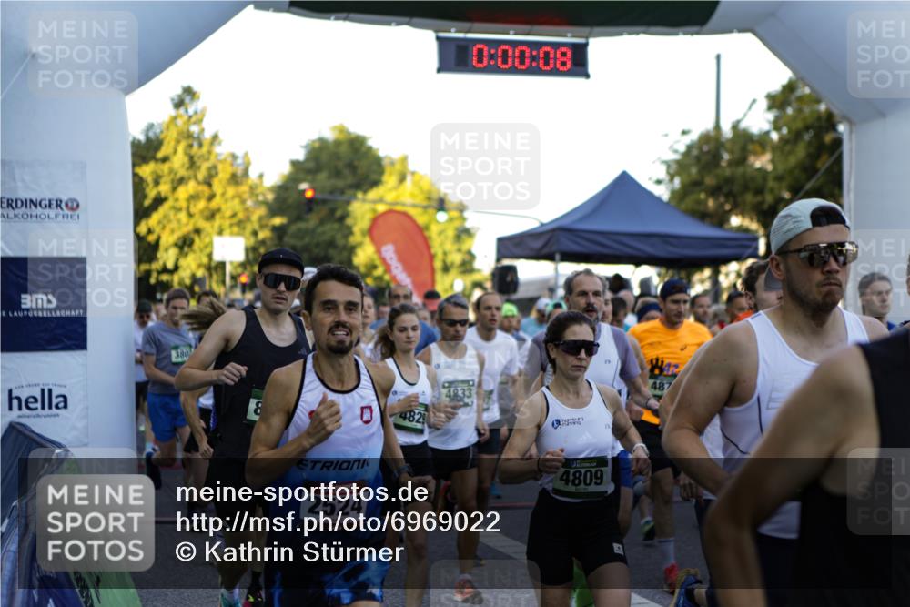 01.09.2024 - BARMER Alsterlauf Kathrin Stürmer Photography http://msf.ph/oto/6969022 01.09.2024 08:58:34 Ziel  meine-sportfotos.de