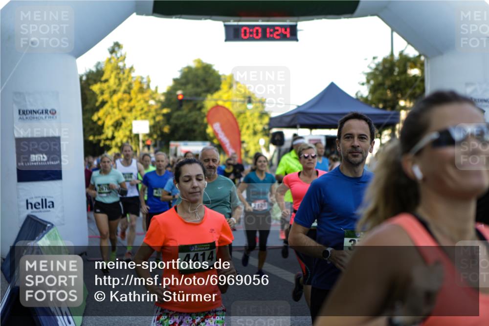 01.09.2024 - BARMER Alsterlauf Kathrin Stürmer Photography http://msf.ph/oto/6969056 01.09.2024 08:59:50 Ziel  meine-sportfotos.de