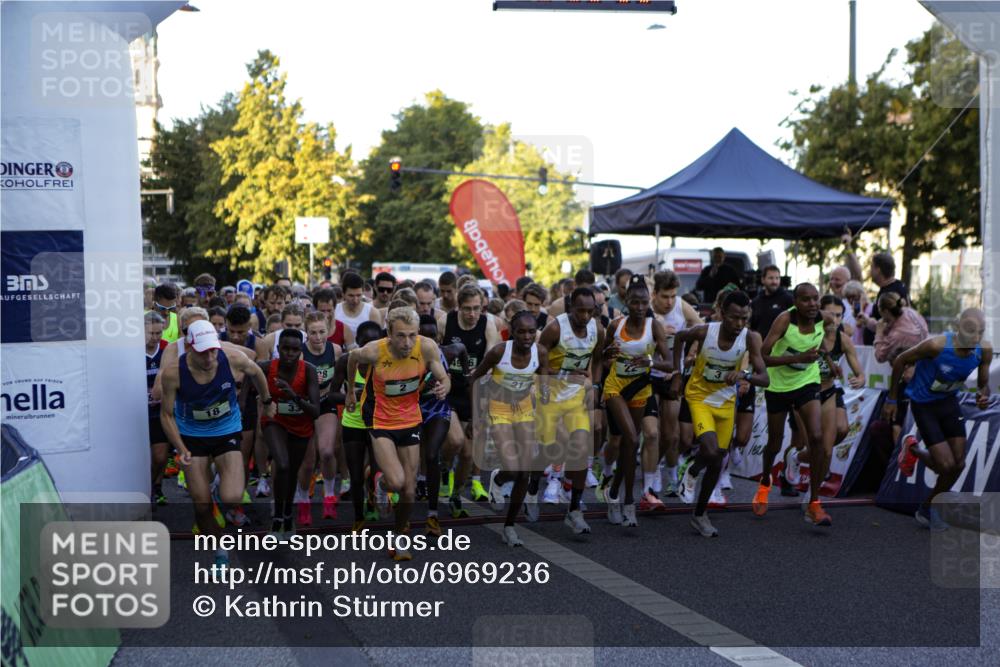 01.09.2024 - BARMER Alsterlauf Kathrin Stürmer Photography http://msf.ph/oto/6969236 01.09.2024 08:58:26 Ziel  meine-sportfotos.de